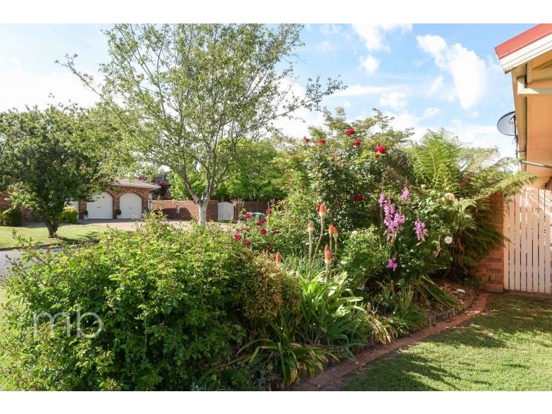 2 Georgian Place, Orange NSW 2800