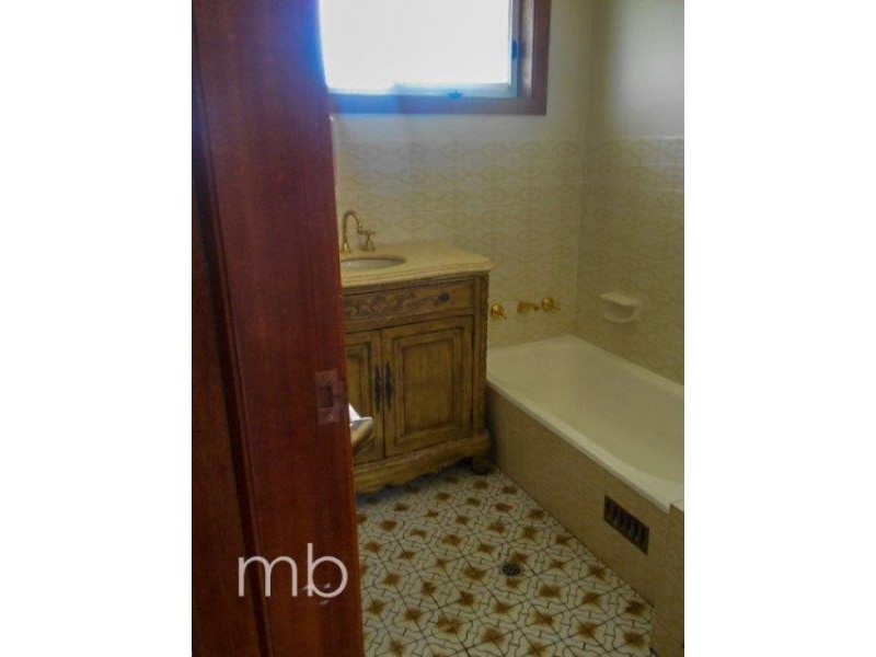 12 Beech Crescent, Orange NSW 2800