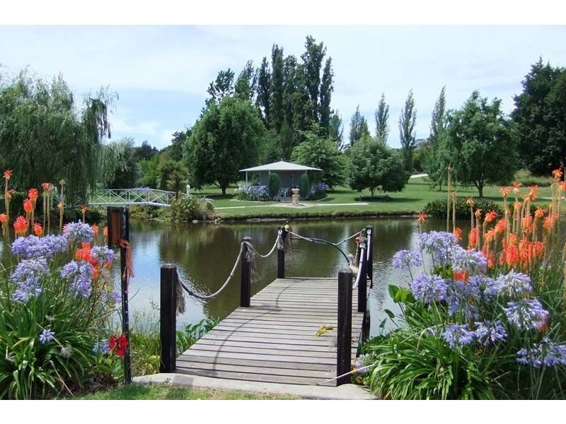 11 Briens Way, Orange NSW 2800