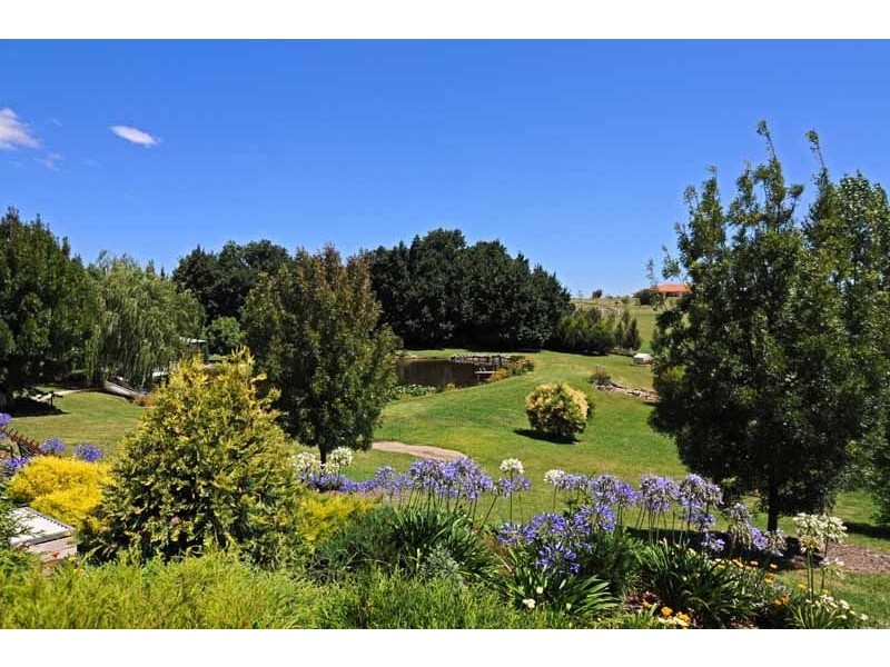 11 Briens Way, Orange NSW 2800