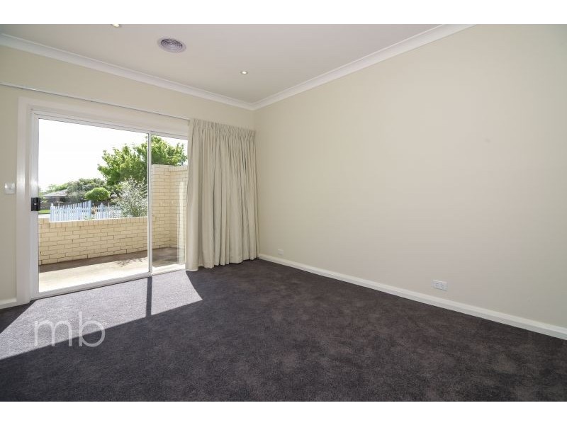 115 Molong Road, Orange NSW 2800