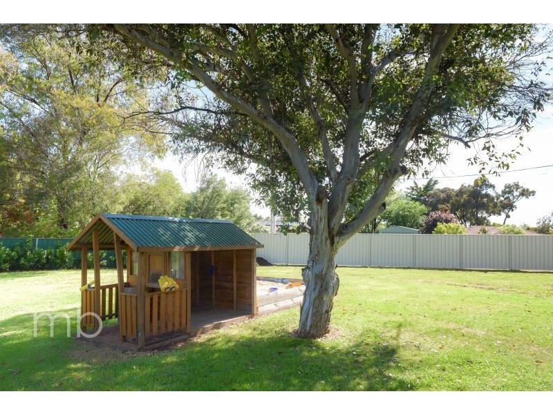115 Molong Road, Orange NSW 2800