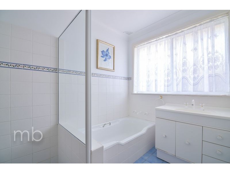 28 Sunny South Crescent, Orange NSW 2800