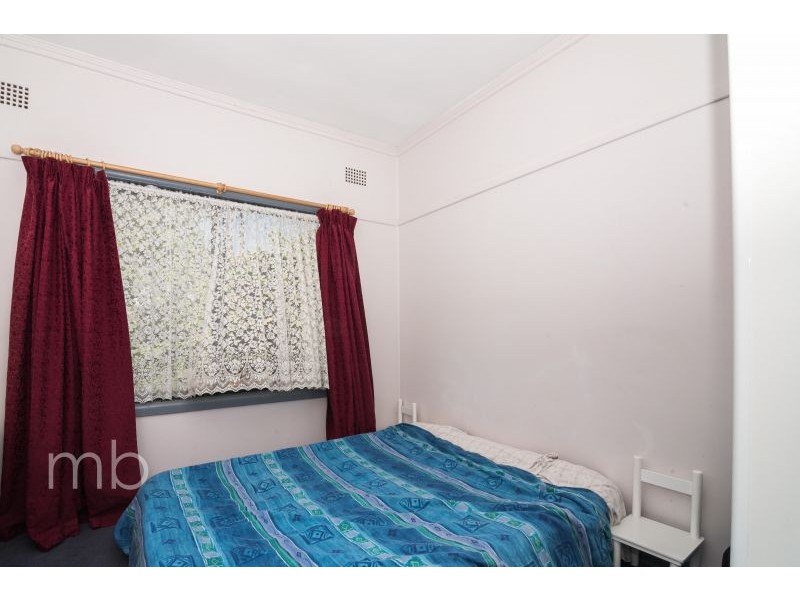 65 Churchill Ave, Orange NSW 2800