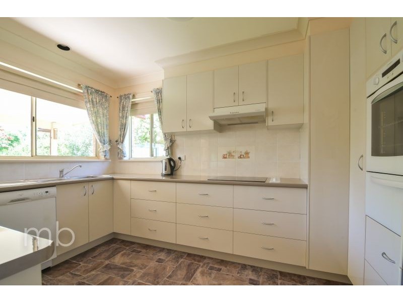 2/32 Warrendine Street, Orange NSW 2800