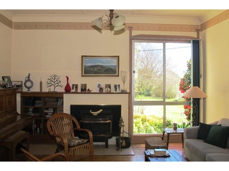 269 Forest Reefs Road, Forest Reefs NSW 2798