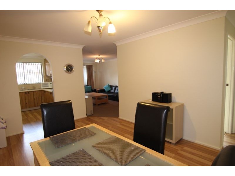 10/9 Amangu Close, Orange NSW 2800