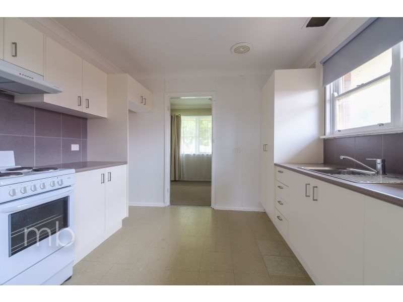 5 Goorawin Road, Orange NSW 2800