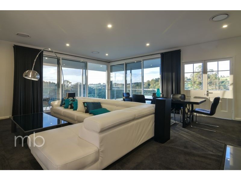 507 Burrendong Way, Orange NSW 2800