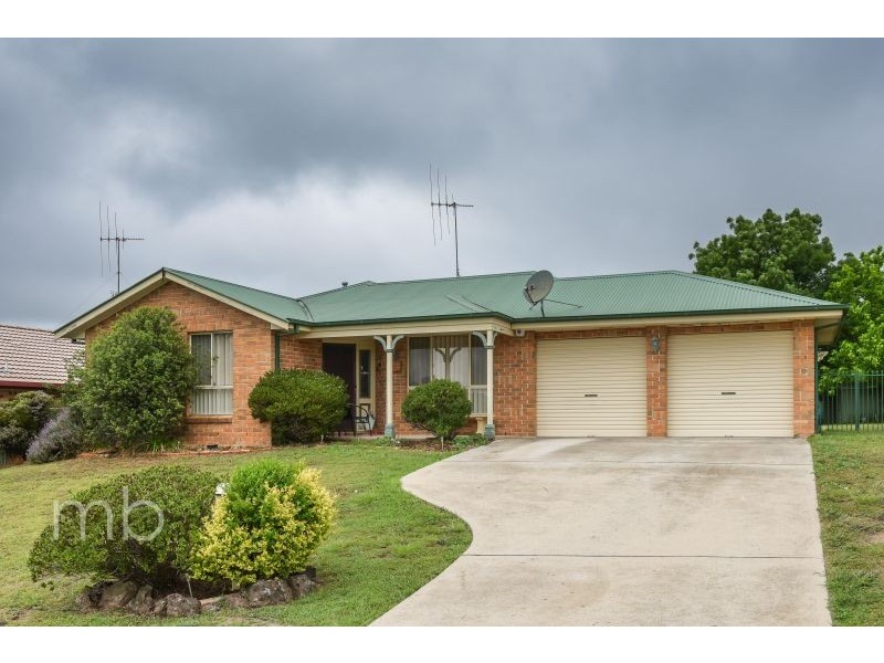 12 Gersbach Place, Orange NSW 2800