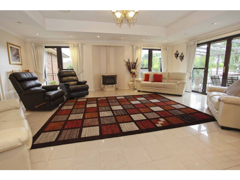 10 Provincial Place, Orange NSW 2800