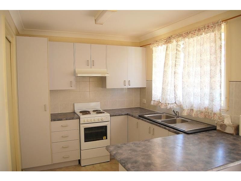 71 Torulosa Way, Orange NSW 2800