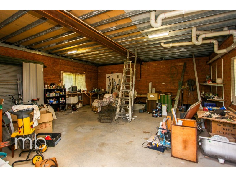 341 Horton Drive, Woodstock NSW 2793