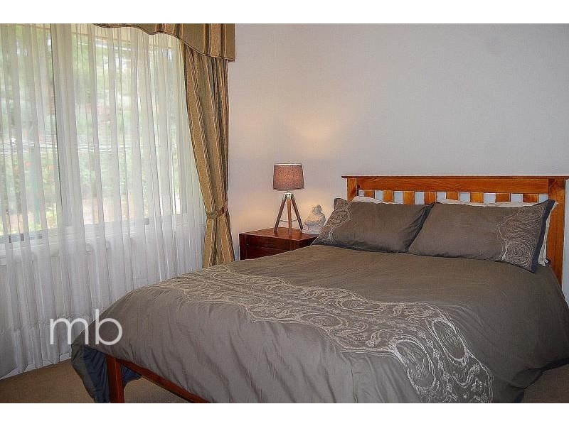 Room 7, 21 Wirruna Avenue, Orange NSW 2800