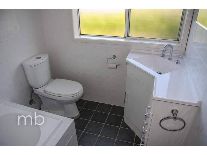 63 Icely Road, Orange NSW 2800