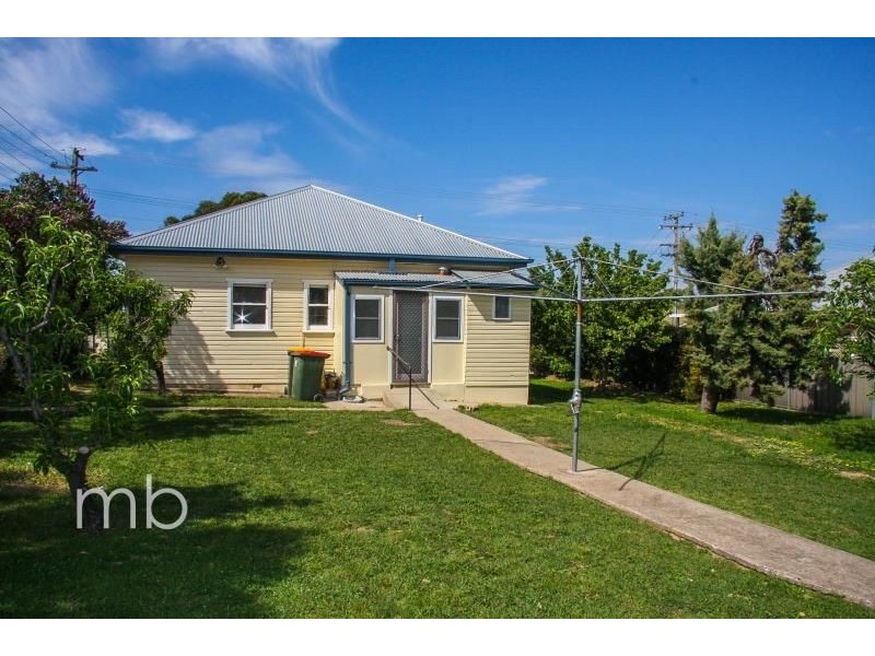 63 Icely Road, Orange NSW 2800