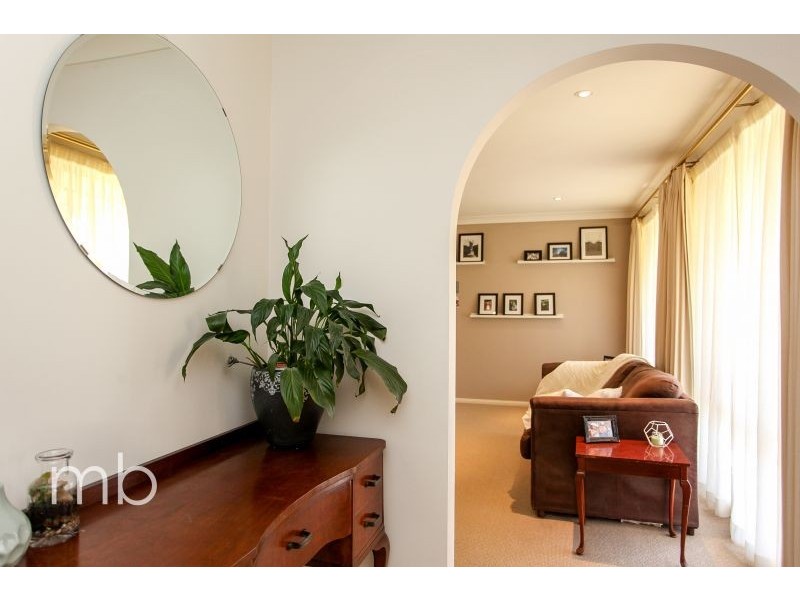 4 Avondale Drive, Orange NSW 2800