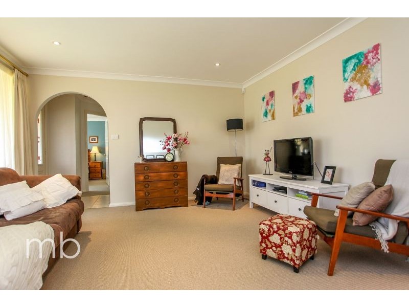 4 Avondale Drive, Orange NSW 2800