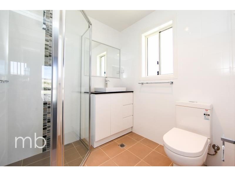 69 Glasson Drive, Orange NSW 2800