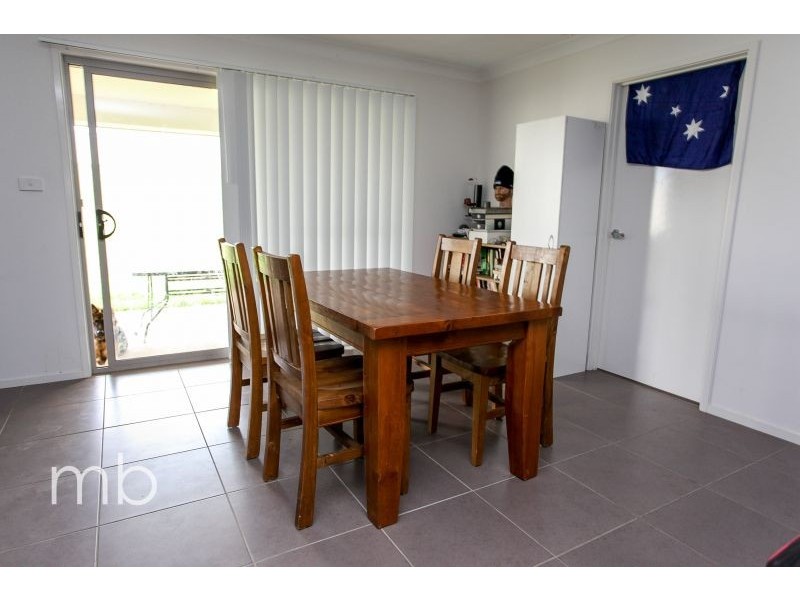 14 Sullivan Circuit, Orange NSW 2800