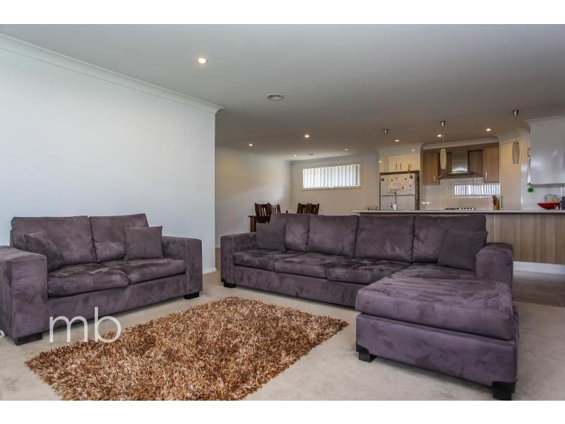 5 Pearl Court, Orange NSW 2800