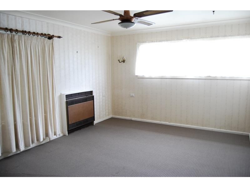 101 Woodward Street, Orange NSW 2800