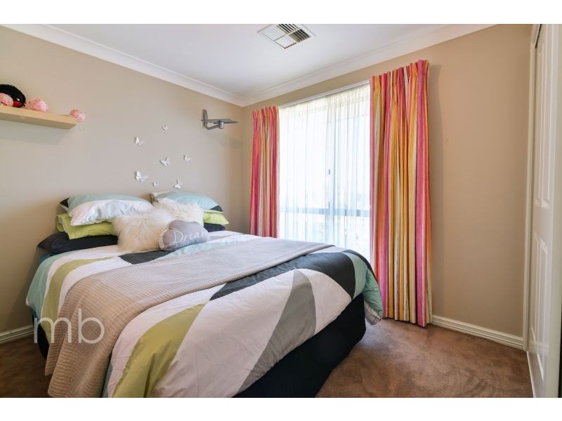 18 Jonathon Road, Orange NSW 2800