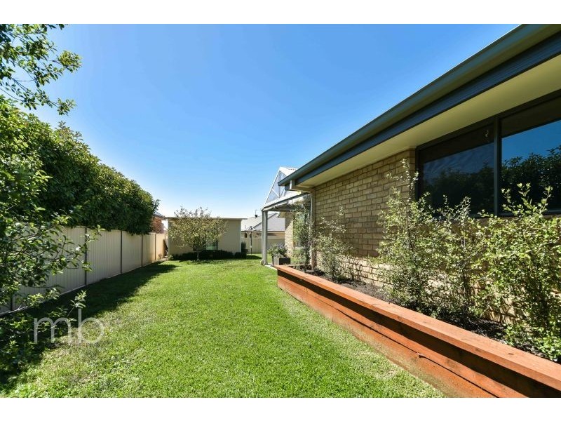 18 Jonathon Road, Orange NSW 2800