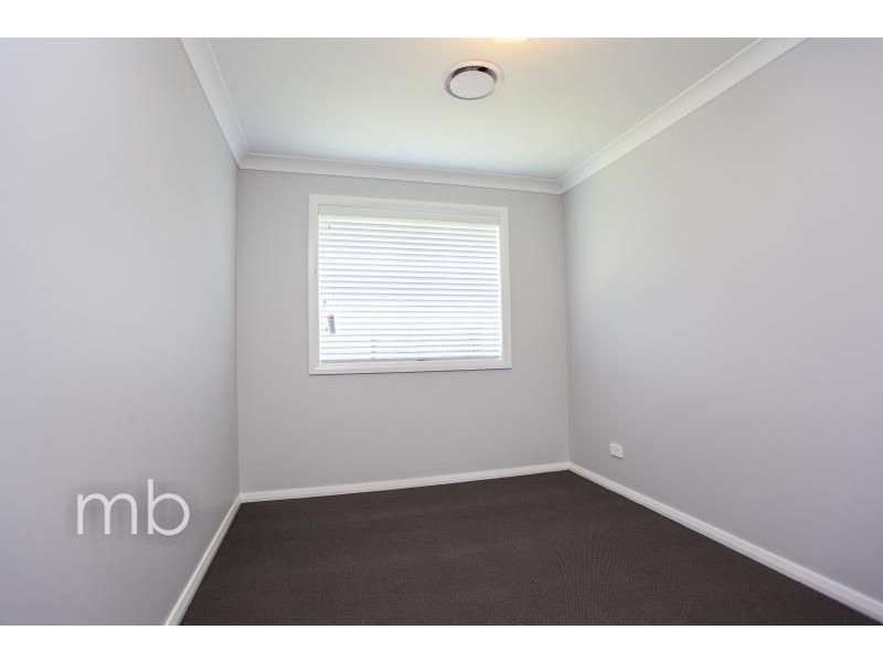 2/79a Bletchington Street, Orange NSW 2800