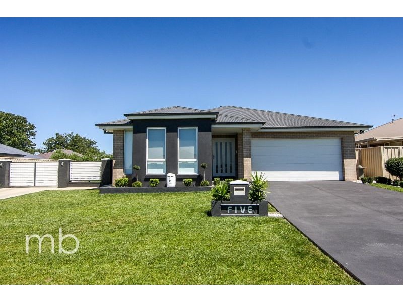 5 Elberta Street, Orange NSW 2800