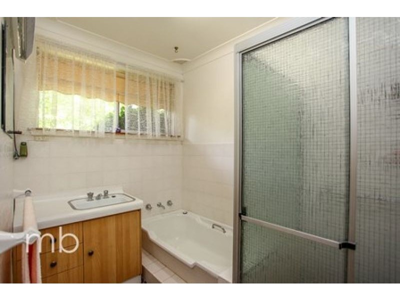 13 Kooronga Avenue, Orange NSW 2800