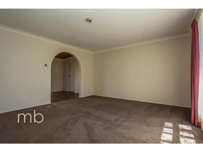 1 Fraser Place, Orange NSW 2800