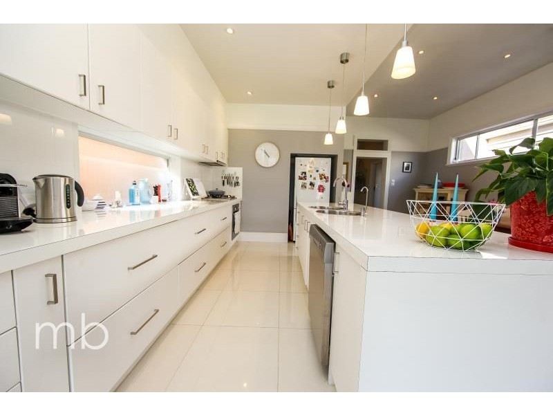 239 Byng Street, Orange NSW 2800