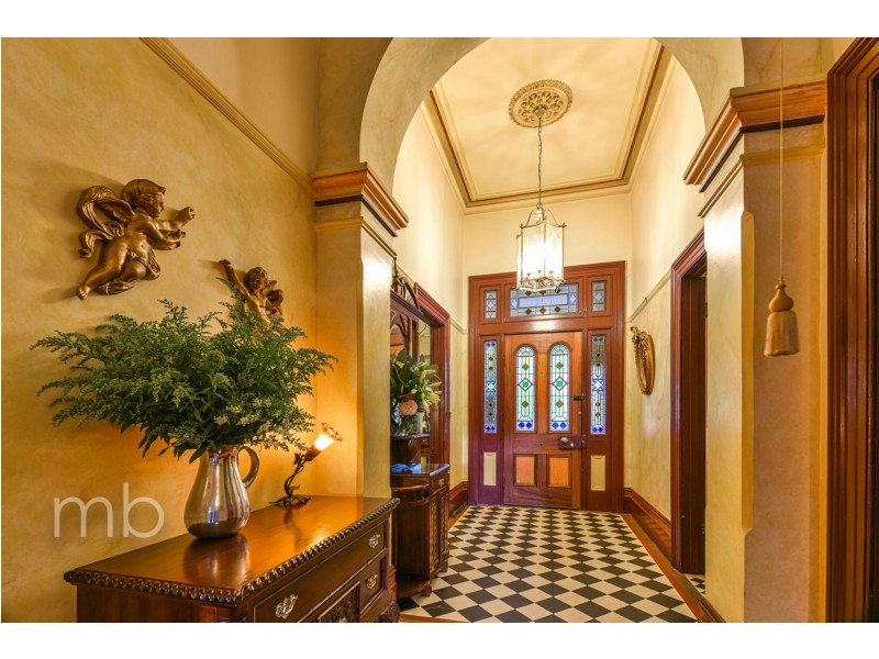 177 Anson Street, Orange NSW 2800