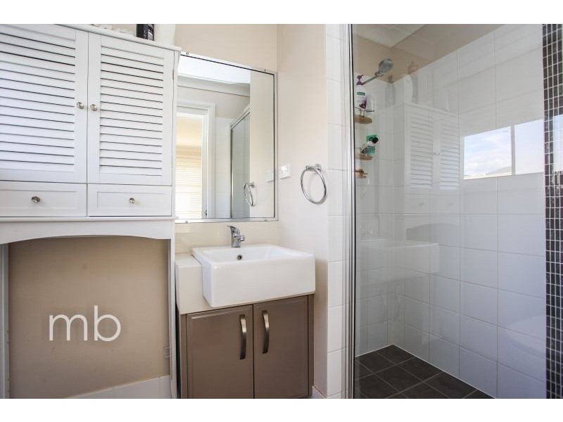 1 Abelia Close, Orange NSW 2800
