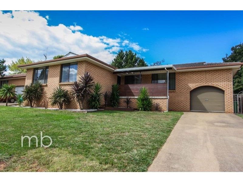 22 Rawle Avenue, Orange NSW 2800