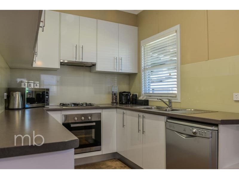 140 Edward Street, Orange NSW 2800