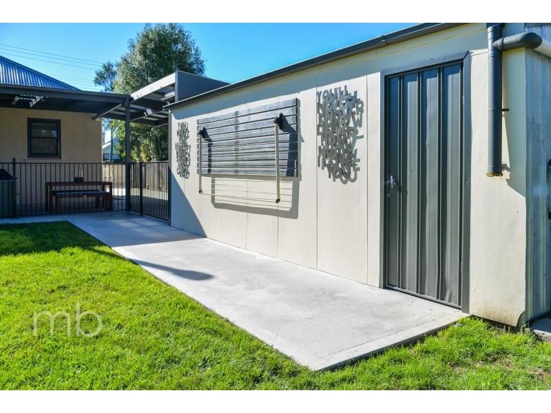 140 Edward Street, Orange NSW 2800