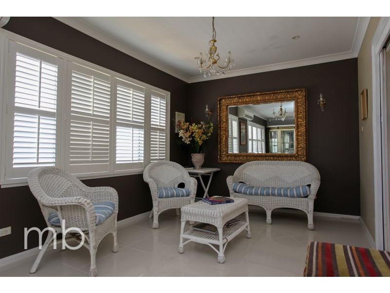 17 Whitney Place, Orange NSW 2800