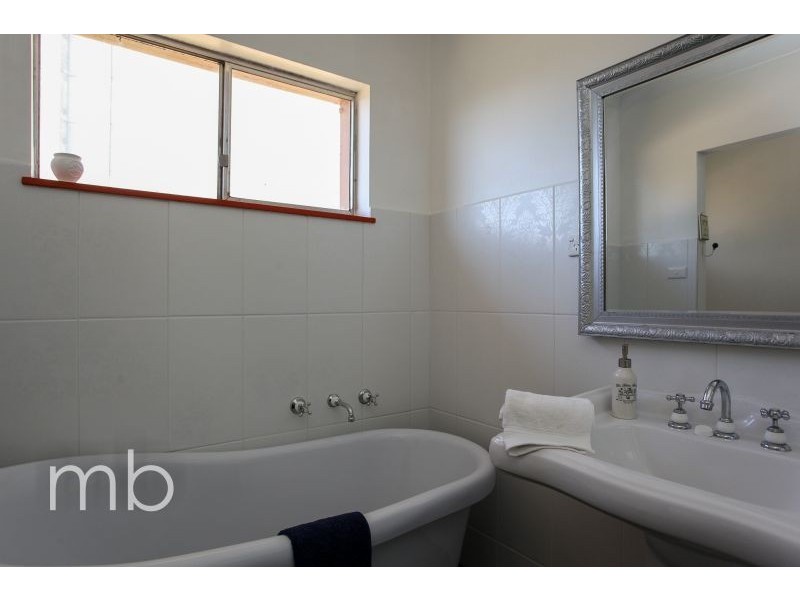 17 Whitney Place, Orange NSW 2800