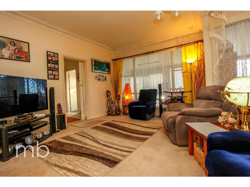 42 Cox Avenue, Orange NSW 2800