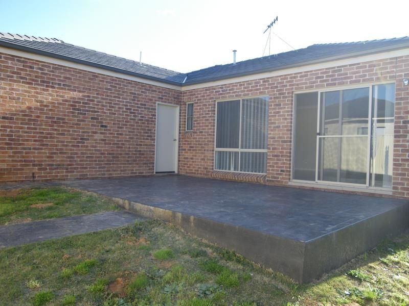 1 Romano Drive, Orange NSW 2800