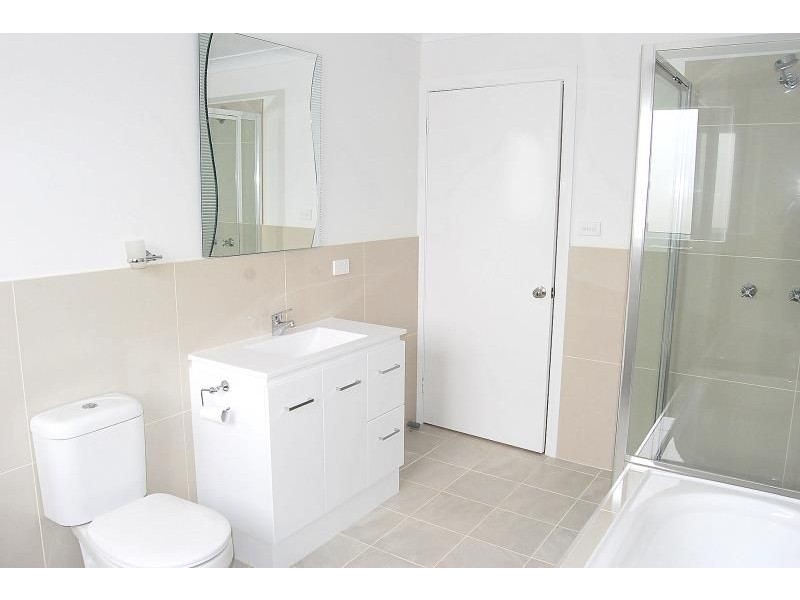 67B Brooklands Drive, Orange NSW 2800