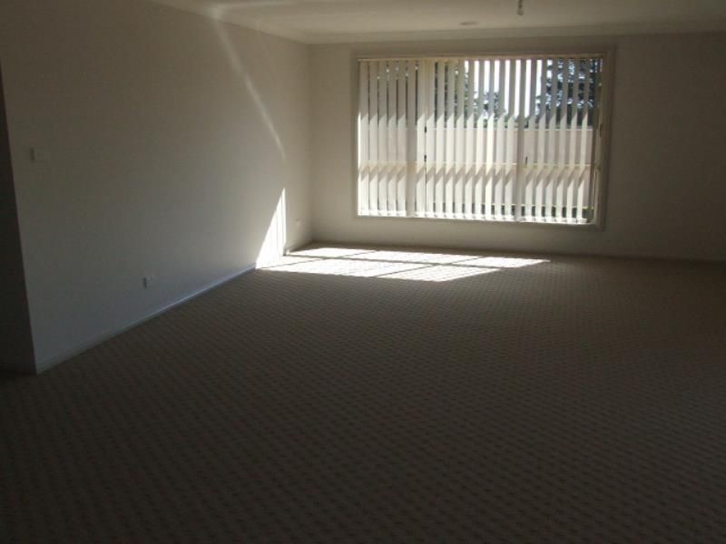 1 Taloumbi Place, Orange NSW 2800