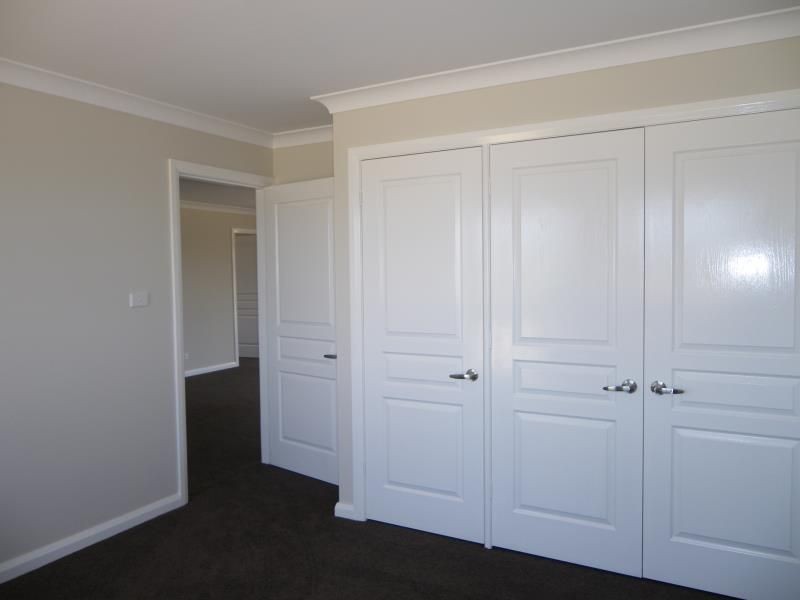 2 Palermo Street, Orange NSW 2800