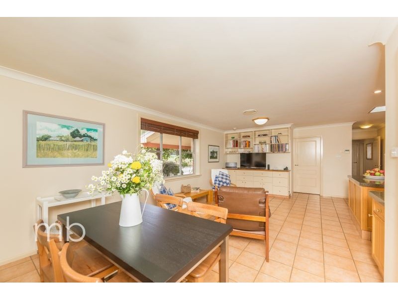 44 Woods Lane, Orange NSW 2800