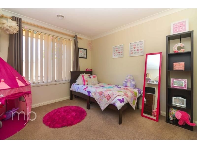 4 Evans Place, Orange NSW 2800