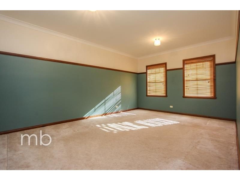 24 Brooklee Lane, Blayney NSW 2799