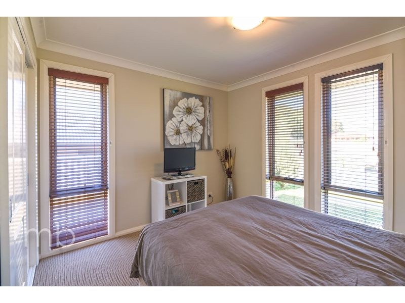 3 Topaz Street, Orange NSW 2800