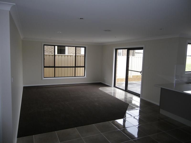 4 Bella Vista Close, Orange NSW 2800